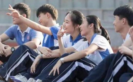 初中200多分可以上什么中專技校？