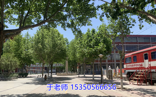 石家莊東華鐵路學校在校生多少人？