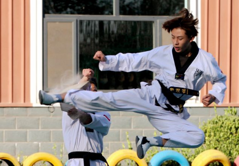 石家莊開設(shè)體育專業(yè)的學(xué)校推薦 —— 石家莊教聯(lián)高級職業(yè)中學(xué)