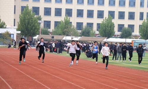 2026年石家莊東華鐵路學(xué)校卡分嗎？