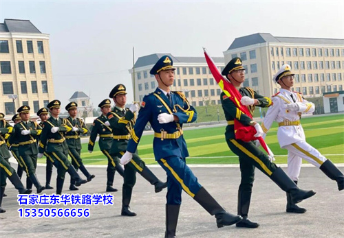 石家莊東華鐵路學(xué)校管的嚴(yán)嗎？可以隨便出入學(xué)校嗎？